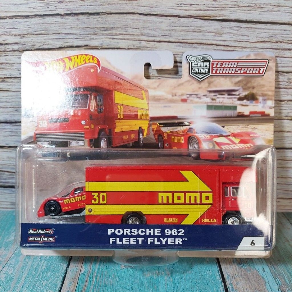 Hot Wheels Porsche 962 Fleet Flyer