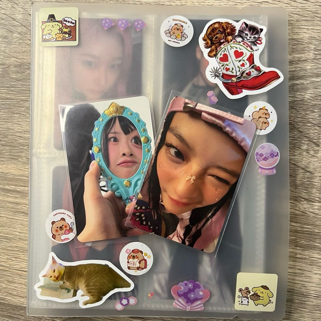 [Official] photocard hanni zoom wink hanni kaca season greating sg 2025