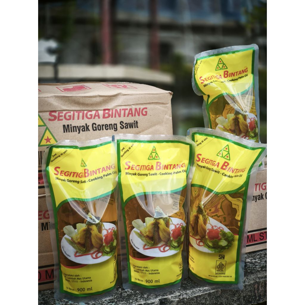 

Minyak Goreng Segitiga Bintang Asli isi 5 pcs x 900 ml | Halal | Mengandung Vitamin A dan Omega