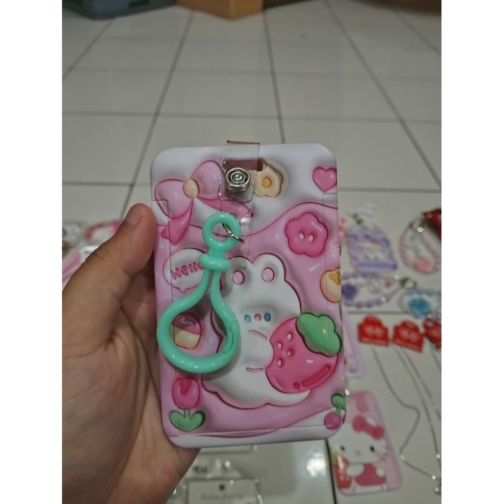 

Gantungan Kartu/Name Tag/ID Card Holder Karakter