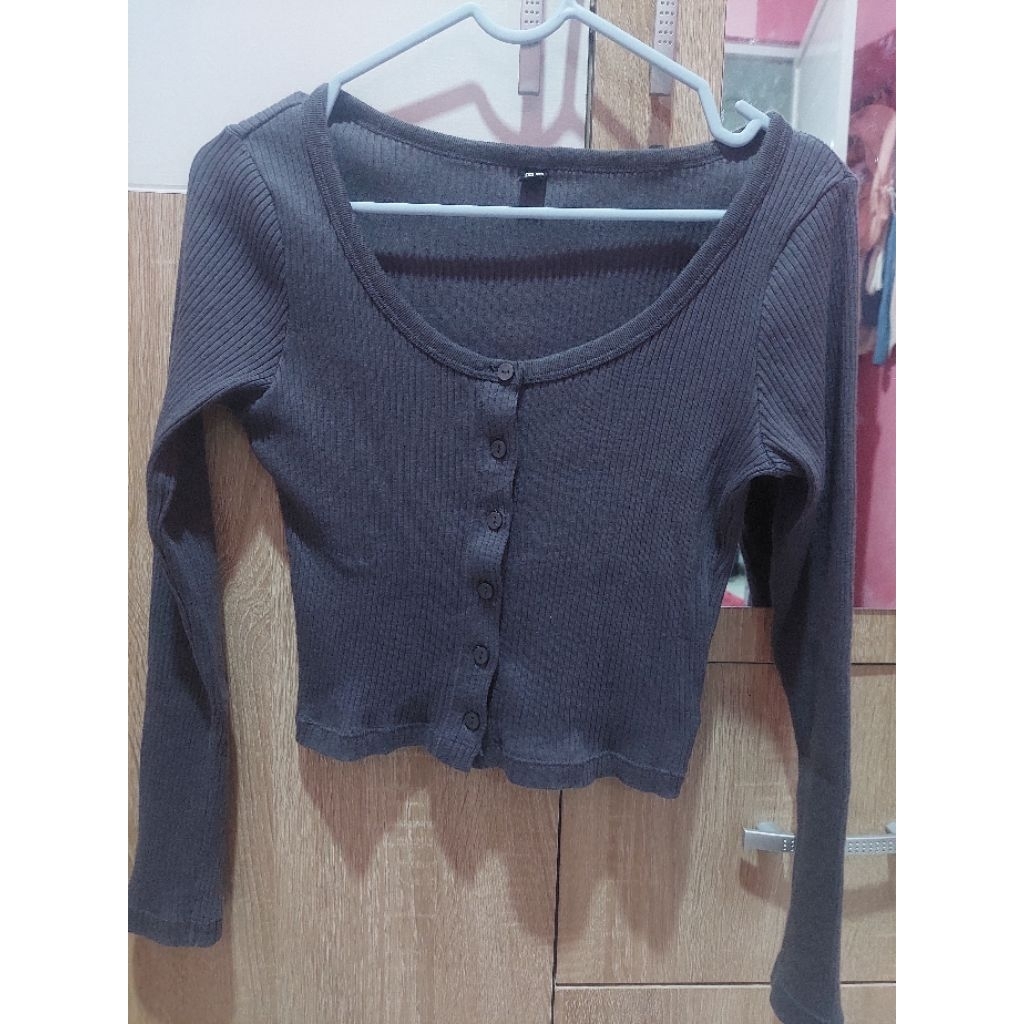 cardigan uniqlo  abu size M