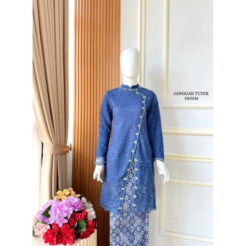 setelan kebaya Tunik Janggan / kebaya brukat premium / kebaya modern / kebaya Tunik Payet