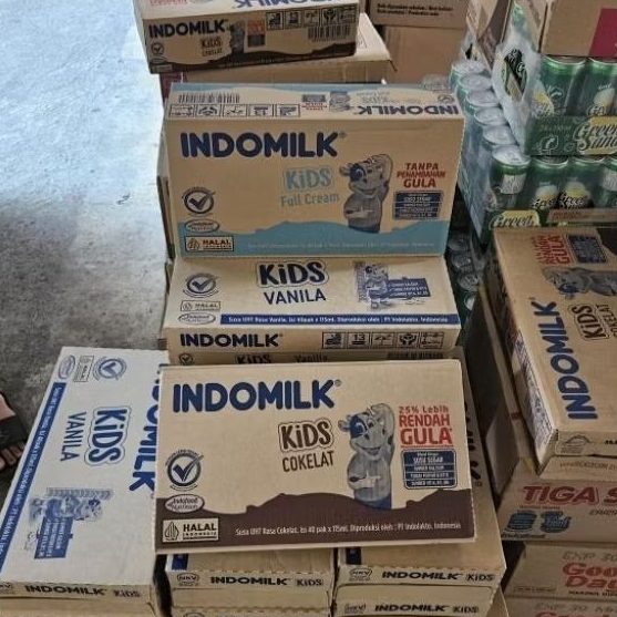

ED 02.26 - CTN 40*115ML - SUSU INDOMILK UHT RASA COKLAT VANILA FULLCREAM (FC) ISI 40PCS / INDOMILK KIDS
