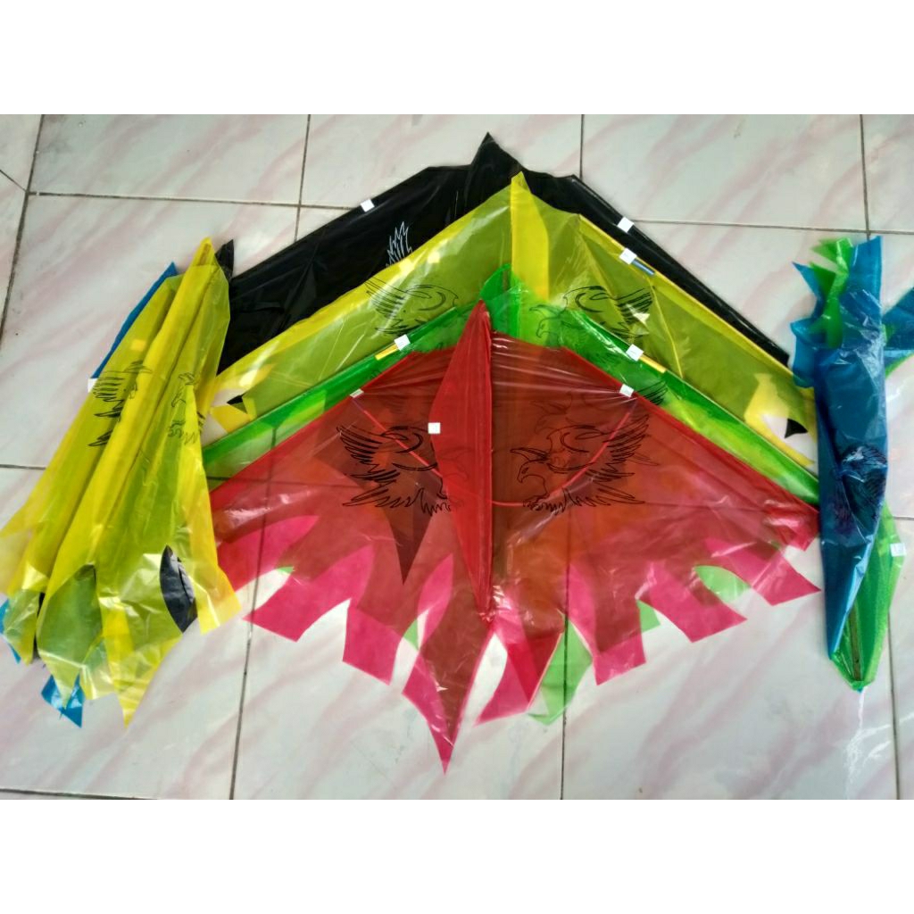 Layangan Pantai / Layang-Layang / Layangan Kelelawar / Layangan Inul