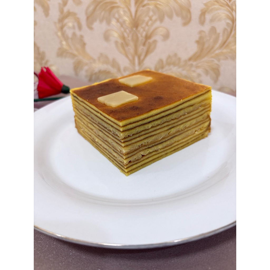 

Lapis Legit Premium Keju Full Butter ukuran 10x10cm