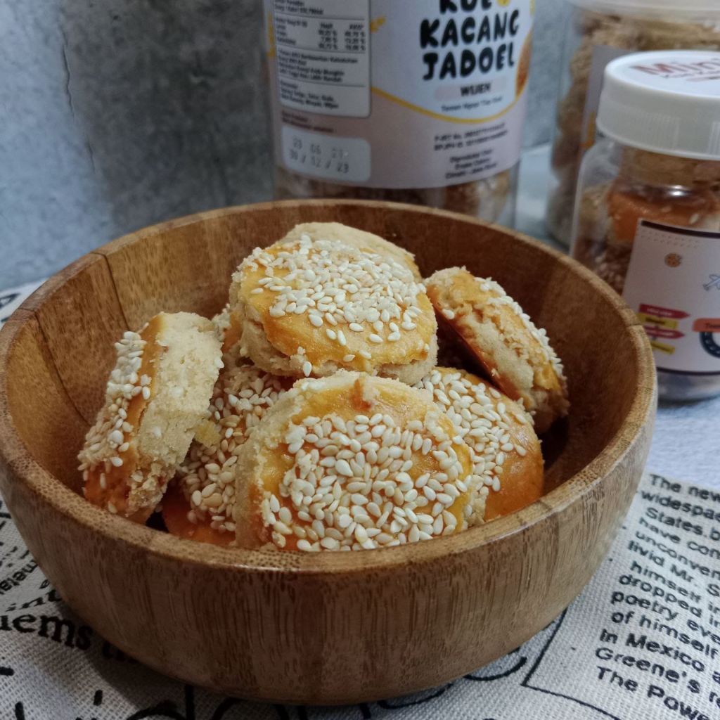 

Kue Kacang Jadul Wijen