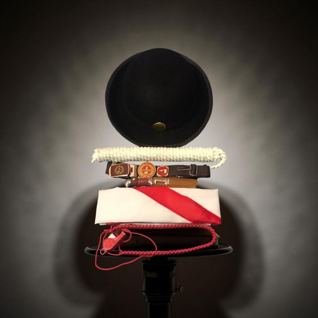 Perlengkapan Pramuka khusus perempuan SD SMP,  Set Peralatan Pramuka perempuan lengkap