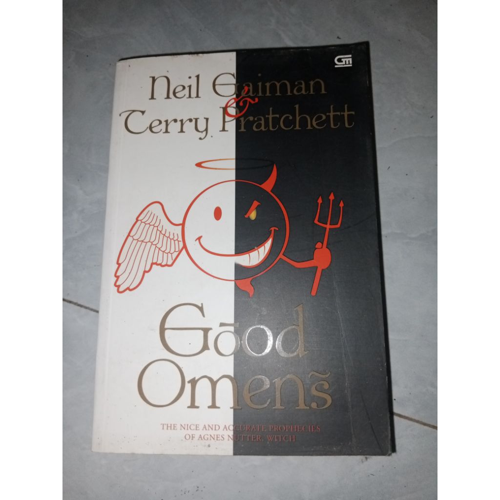 Neil Gaiman & Cerry pratchett Good Omens