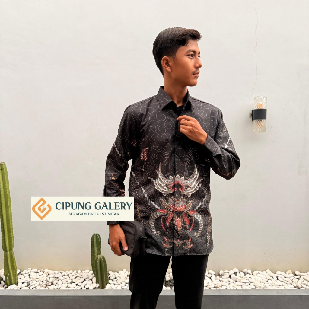 Batik Pria Hitam Dominan Abu-Abu New Motif Sulthan