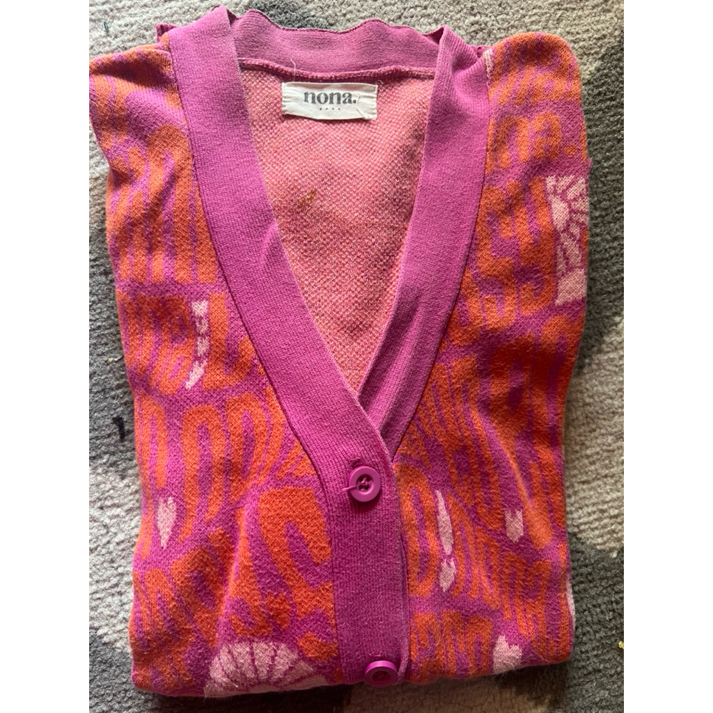 Cardigan Nonaetal
