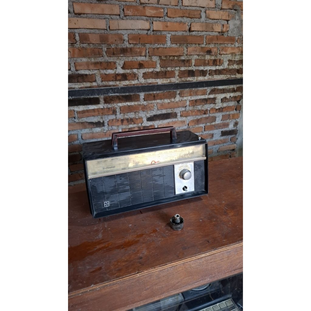 Radio national macam 265rb jadul antik vintage display lawas kuno anggap mati