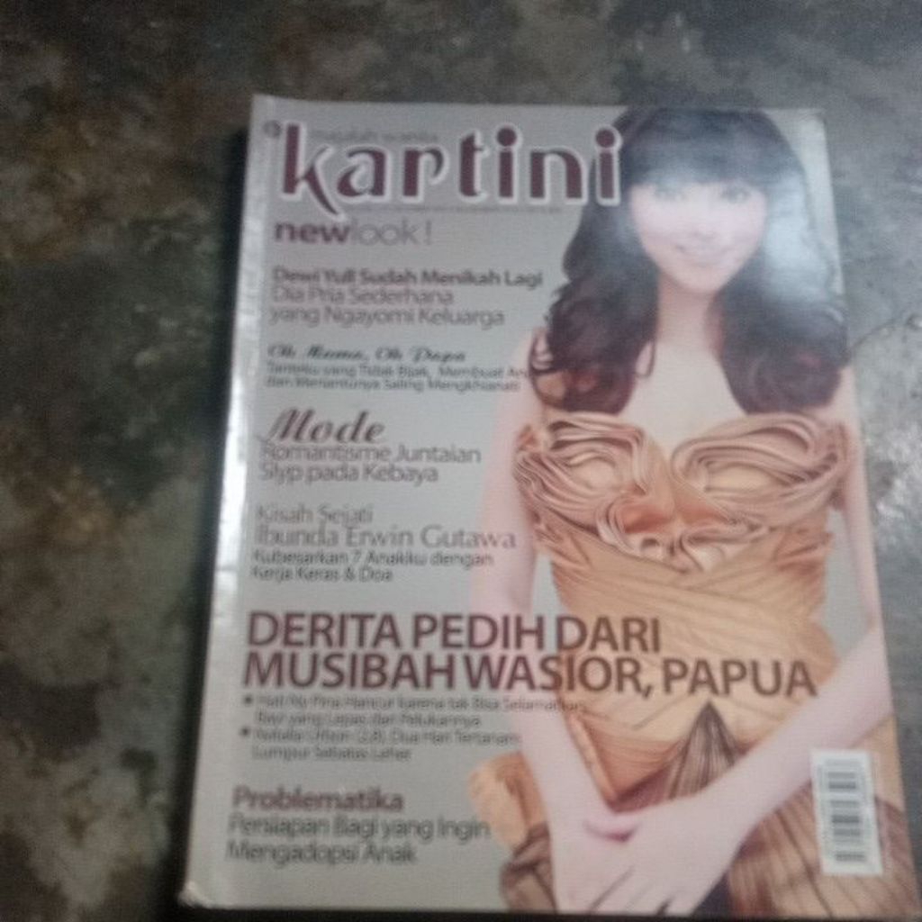 majalah kartini bekas