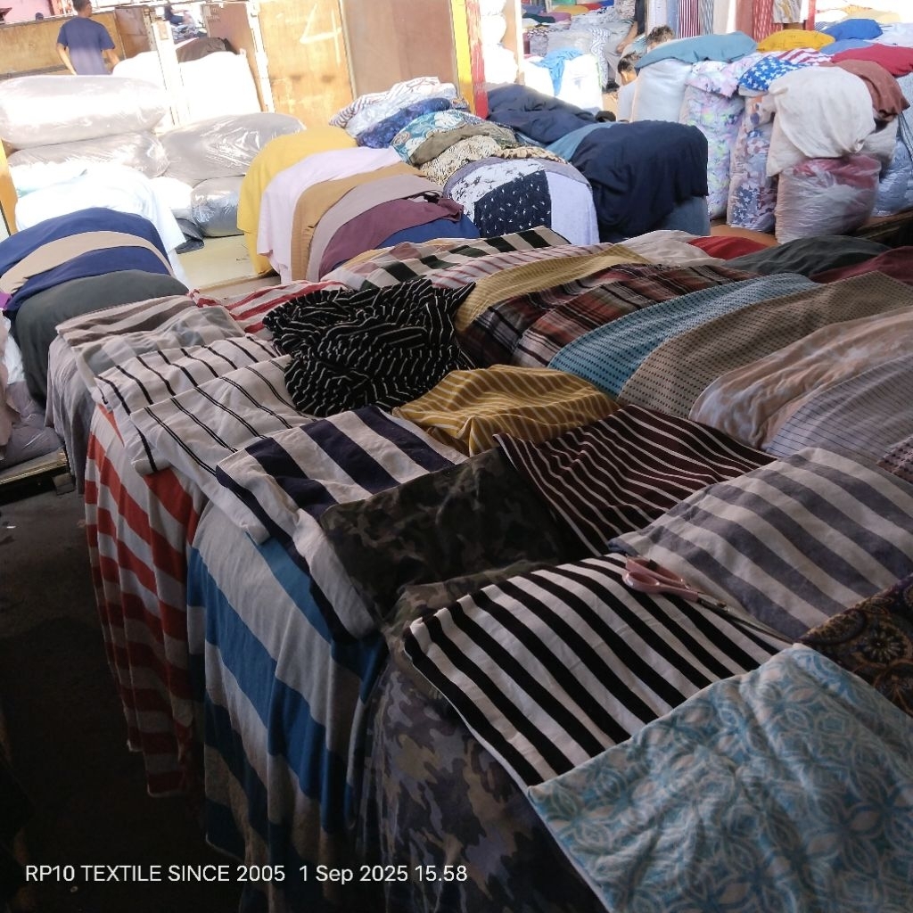 HARGA/0,5 M ~ BAHAN CABUT JARUM ~ BAHAN KNIT MOTIF ~ KAIN KNIT MOTIF SALUR ~ KAIN KNIT RIB PREMIUM