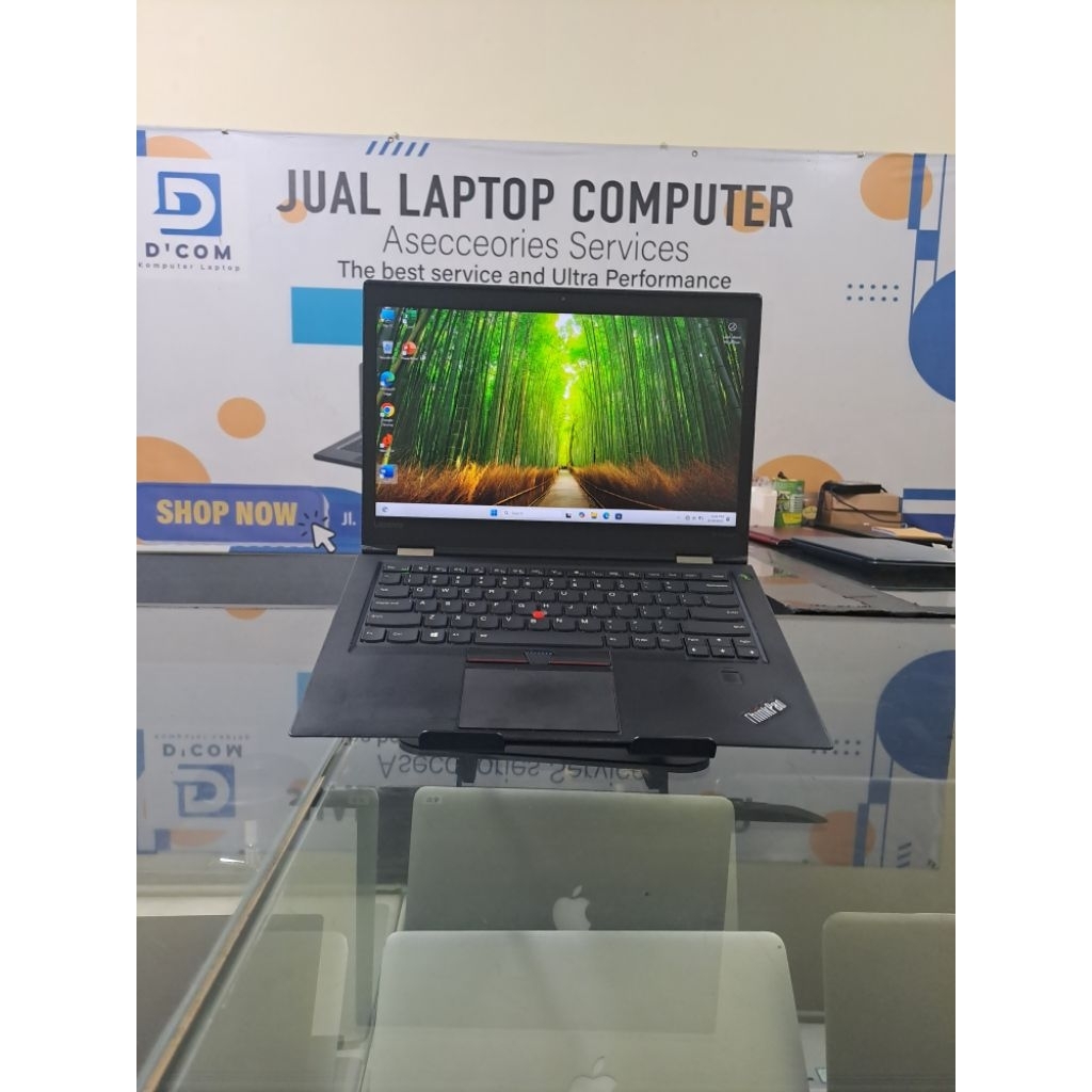 Lenovo Thinkpad X1 Carbon 4th Core i7 6600, RAM 16 GB, SSD 256 GB VGA Intel HD Graphics 520