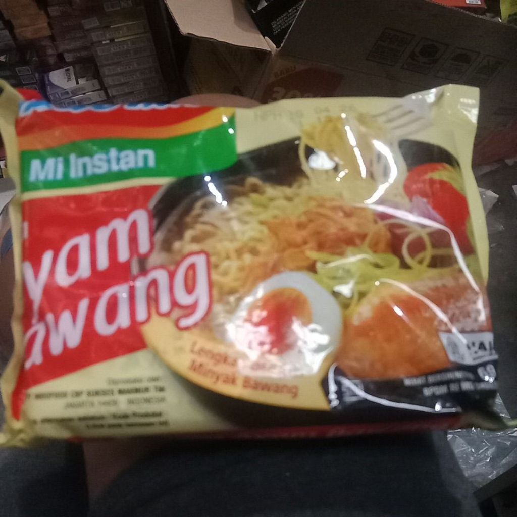 

Indomie ayam bawang
