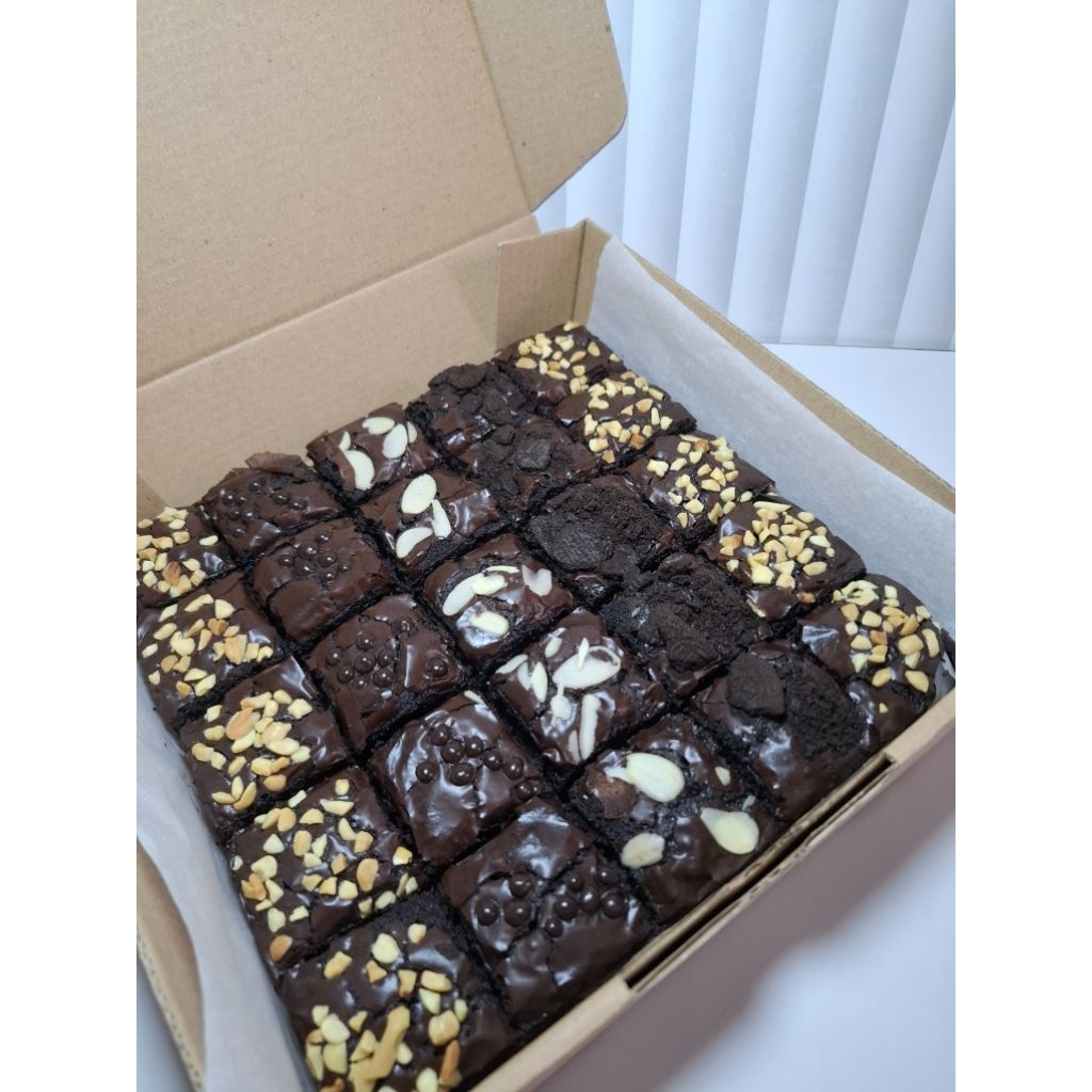

Fudgy Brownies by Dypra Brownies | Brownies Panggang (20X20)