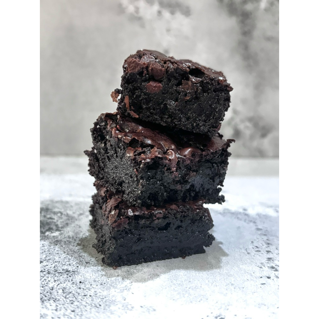 

Fudgy Brownie by Bake A Box