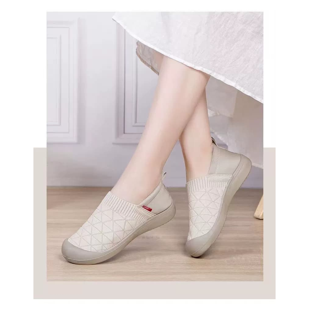 Sepatu Kasual Wanita Import Rajut / Sepatu Wanita Slip on Modern / Sepatu Wanita Kekinian / Sepatu S