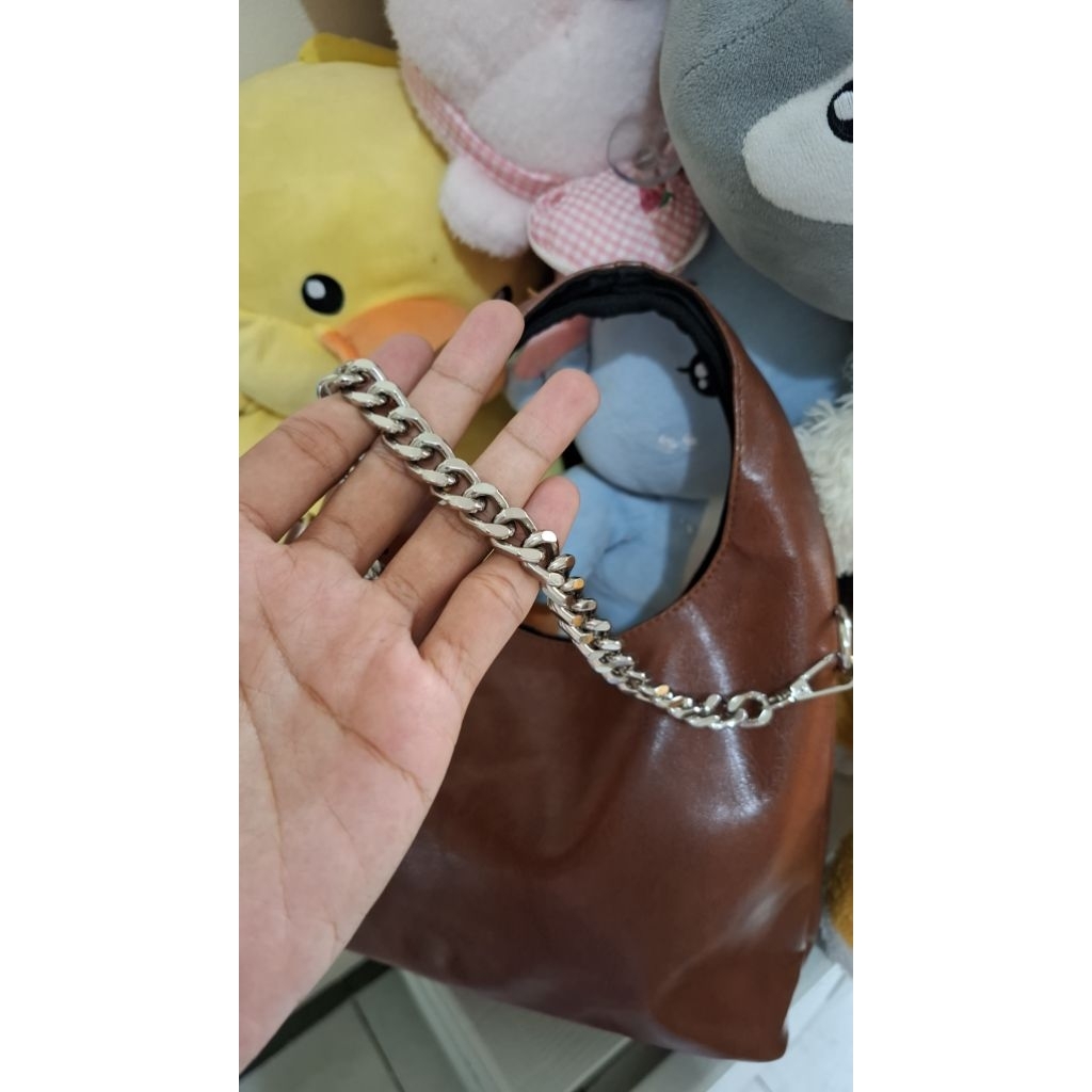 Amreta Manika Bag