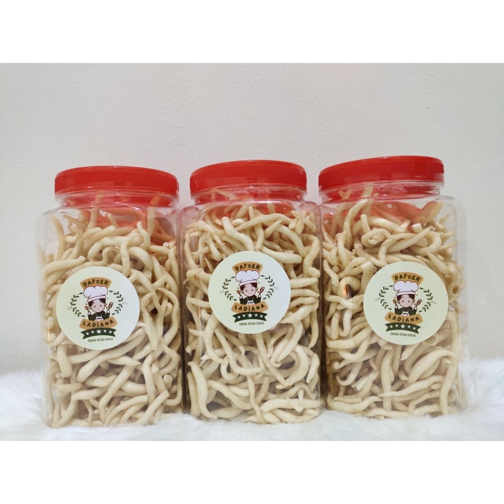 Snack Stick Keju Premium / Gabus Keju Renyah / Curut Keju Premium Homemade / Telor Gabus Keju