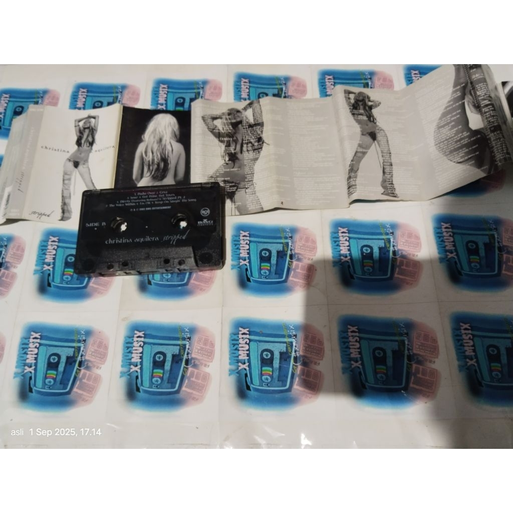 kaset pita christina aguilera / stripped