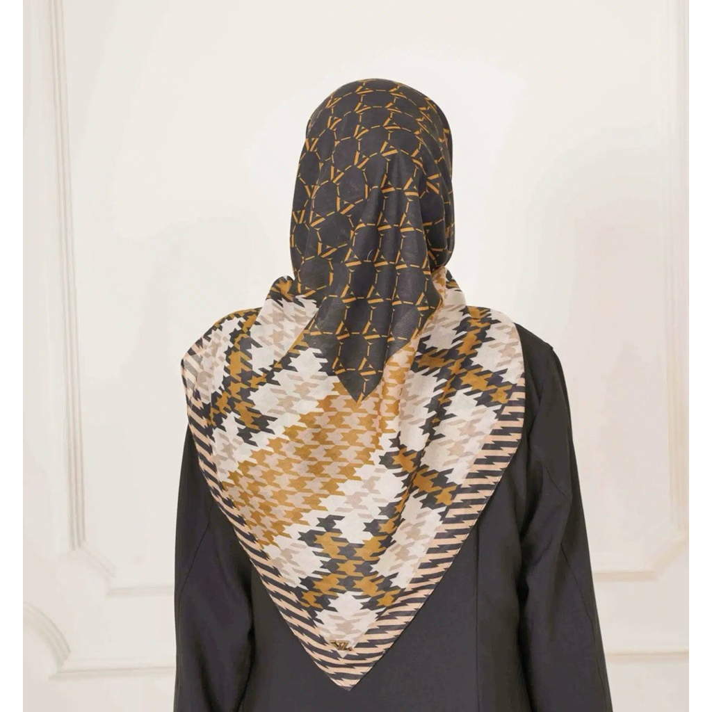 VZ Rumaisha Scarf Army