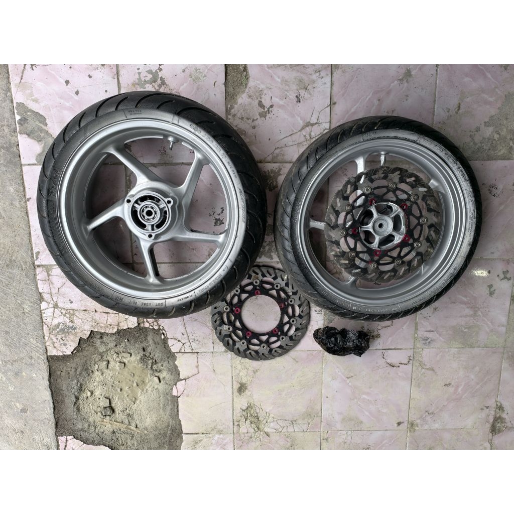 arm keaspeed silver aluminium velg delkevic double disk warna hijau abu abu grey  tapak lebat set ca