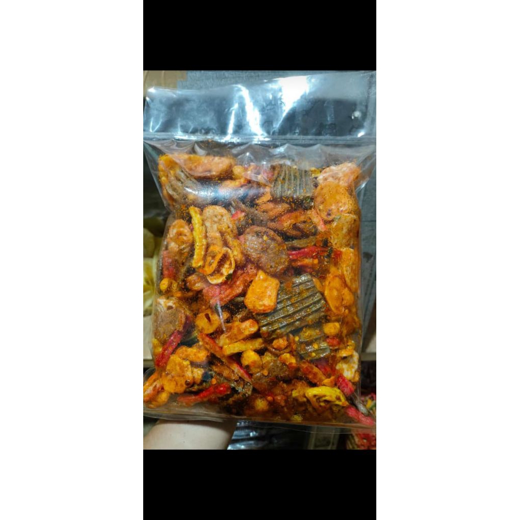 

Krupuk seblak Campurr