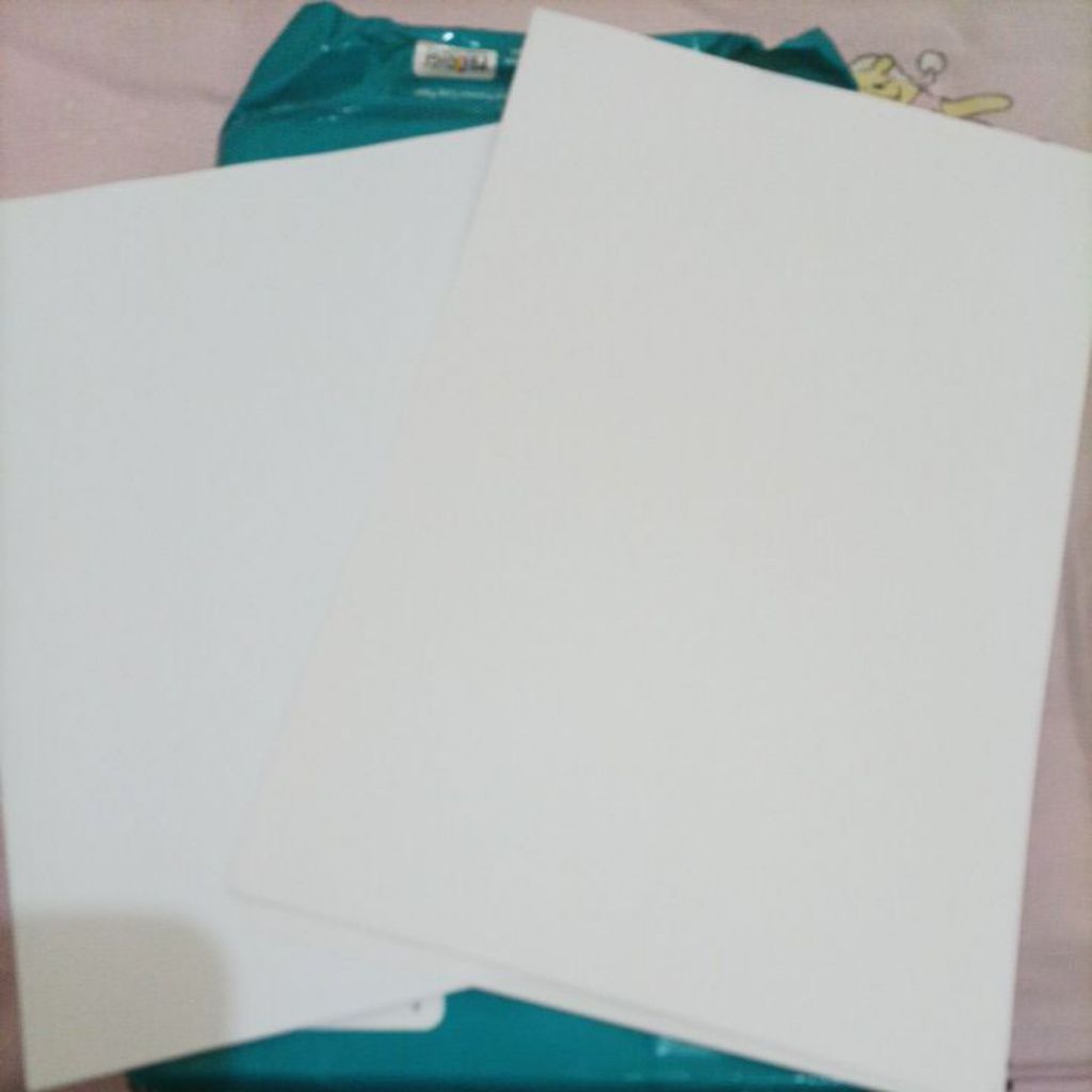 

Kertas copy, copy paper F4/A4 ecer 75gr per 10 lembar