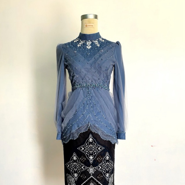 JASA JAHIT KEBAYA