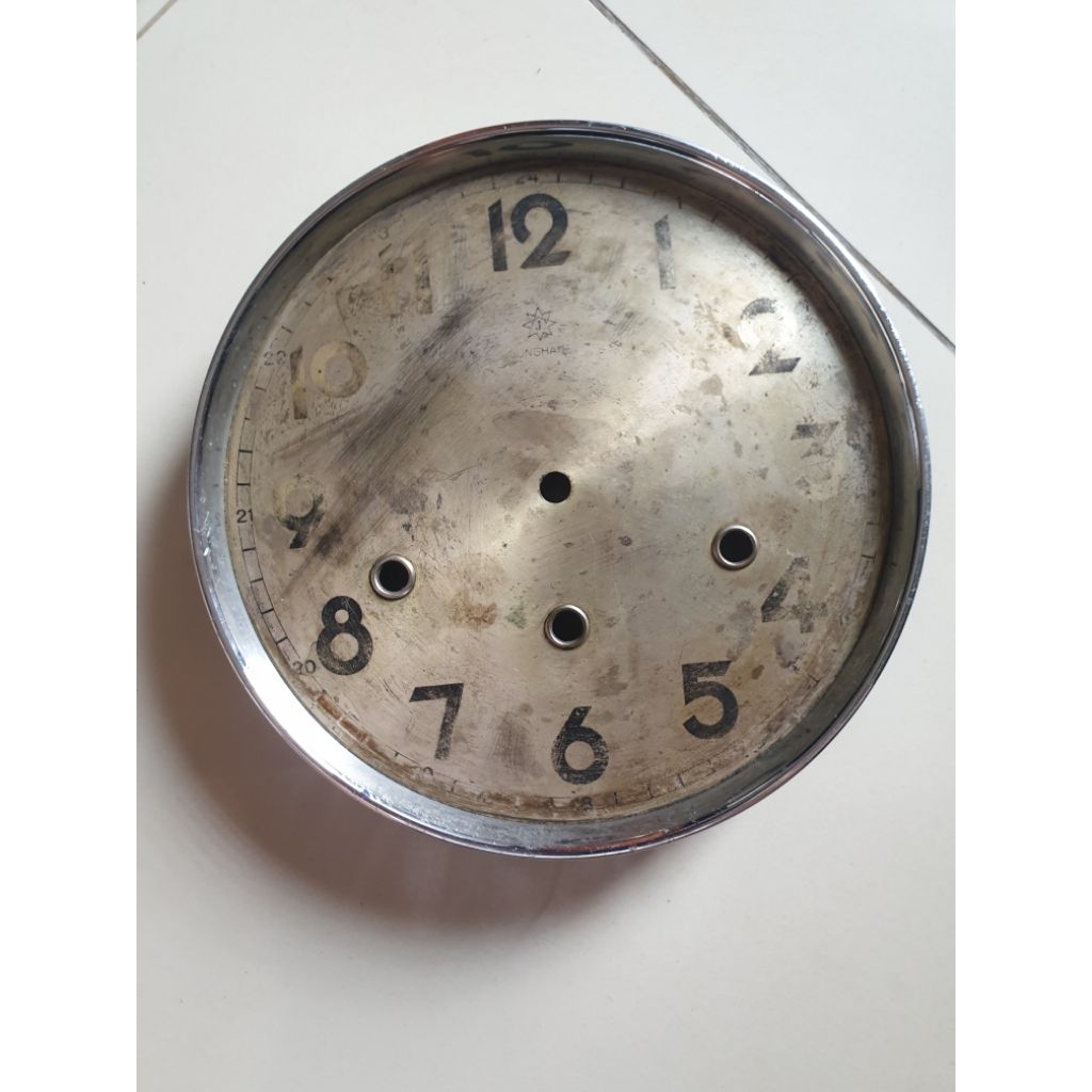 Dial Jam Bandul Antik Junghans 3 lubang masih kokoh dan komplit kaki