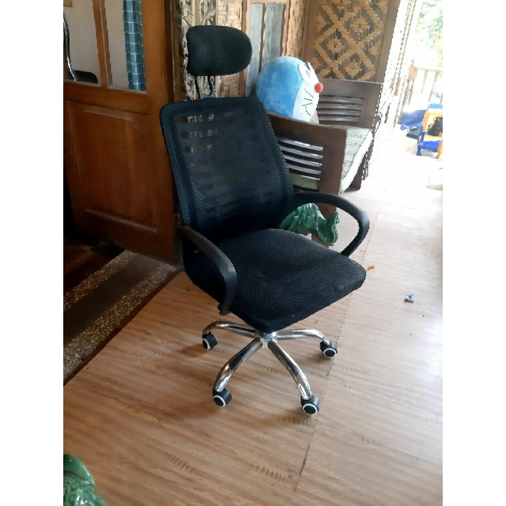 kursi gaming (second)