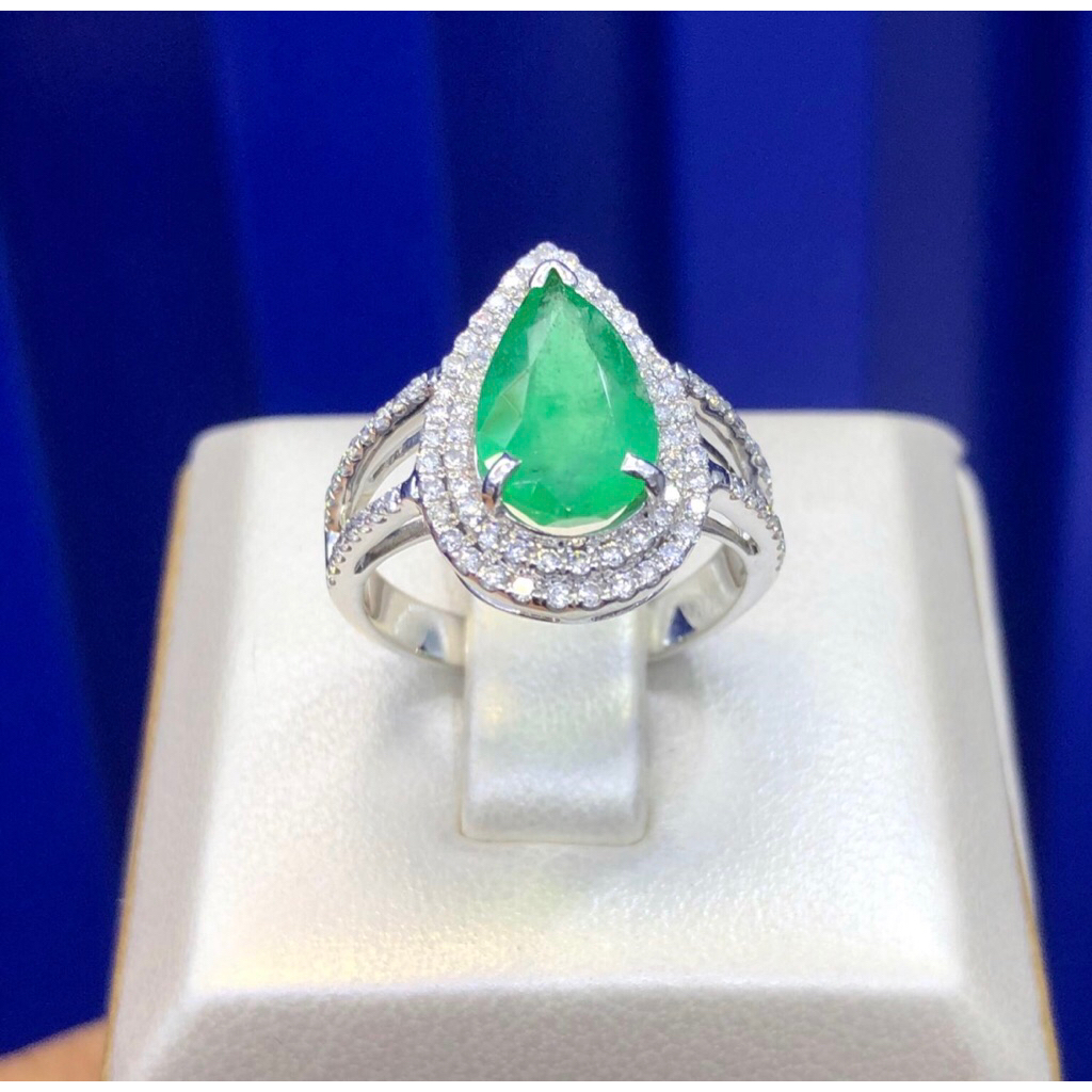Cincin Berlian Batu Zamrud (129) CD1480, Size 13,5, D: 0,48 crt, Emas 5,7 gr, Kadar 75%
