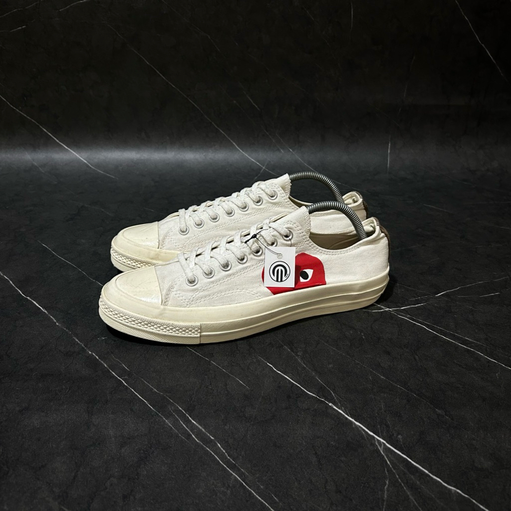 Sepatu Second Size 44/28.5 Cm Comme des Garçons x Converse Chuck 70 Ox 'Play' 150207C  - Size 44/28.