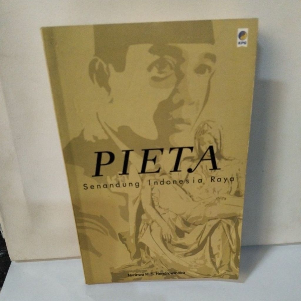 Buku PIETA: Senandung Indonesia Raya