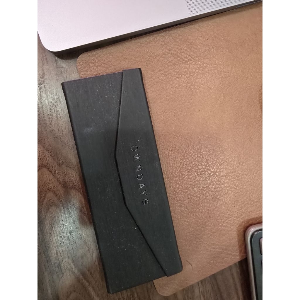 owndays original case kacamata