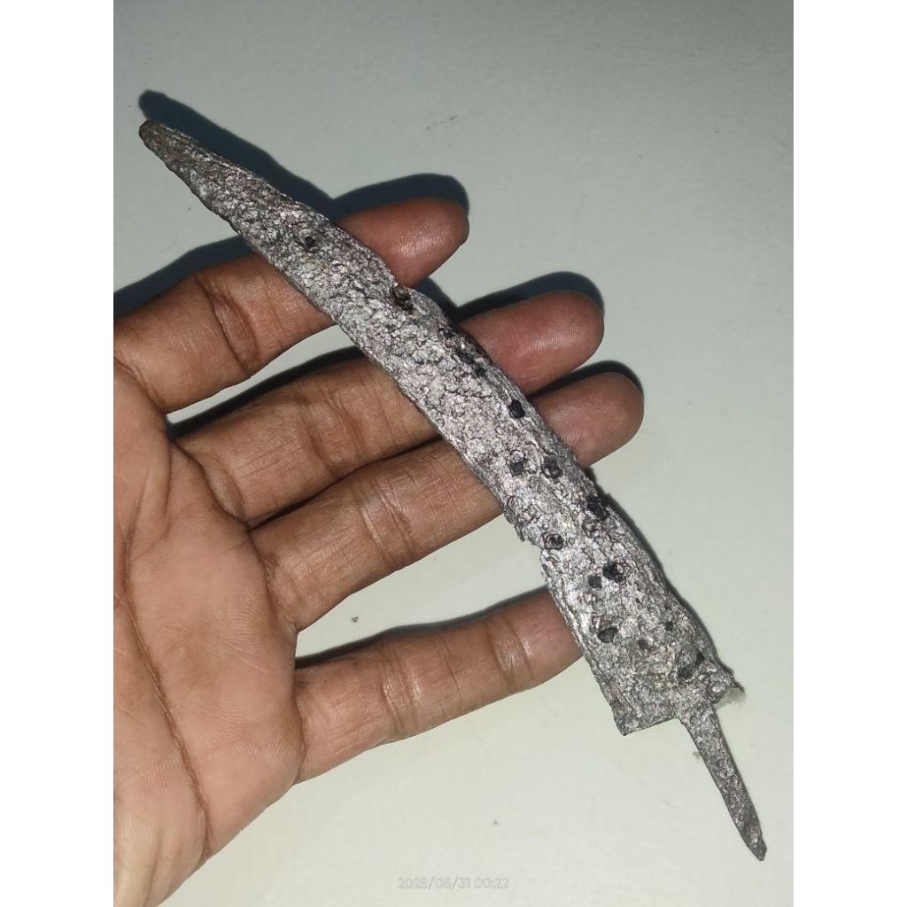 Pusaka Sepuh Tindih Kubimakabudhan Temuan Darat Langka Murah K13