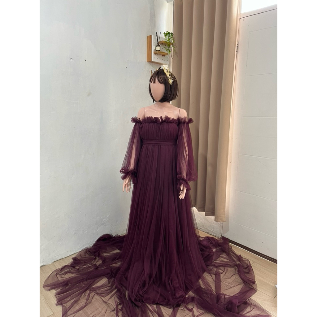 FOR RENT / DISEWAKAN MATERNITY GOWN, MATERNITY DRESS, PREWEDDING GOWN, prewedding dress