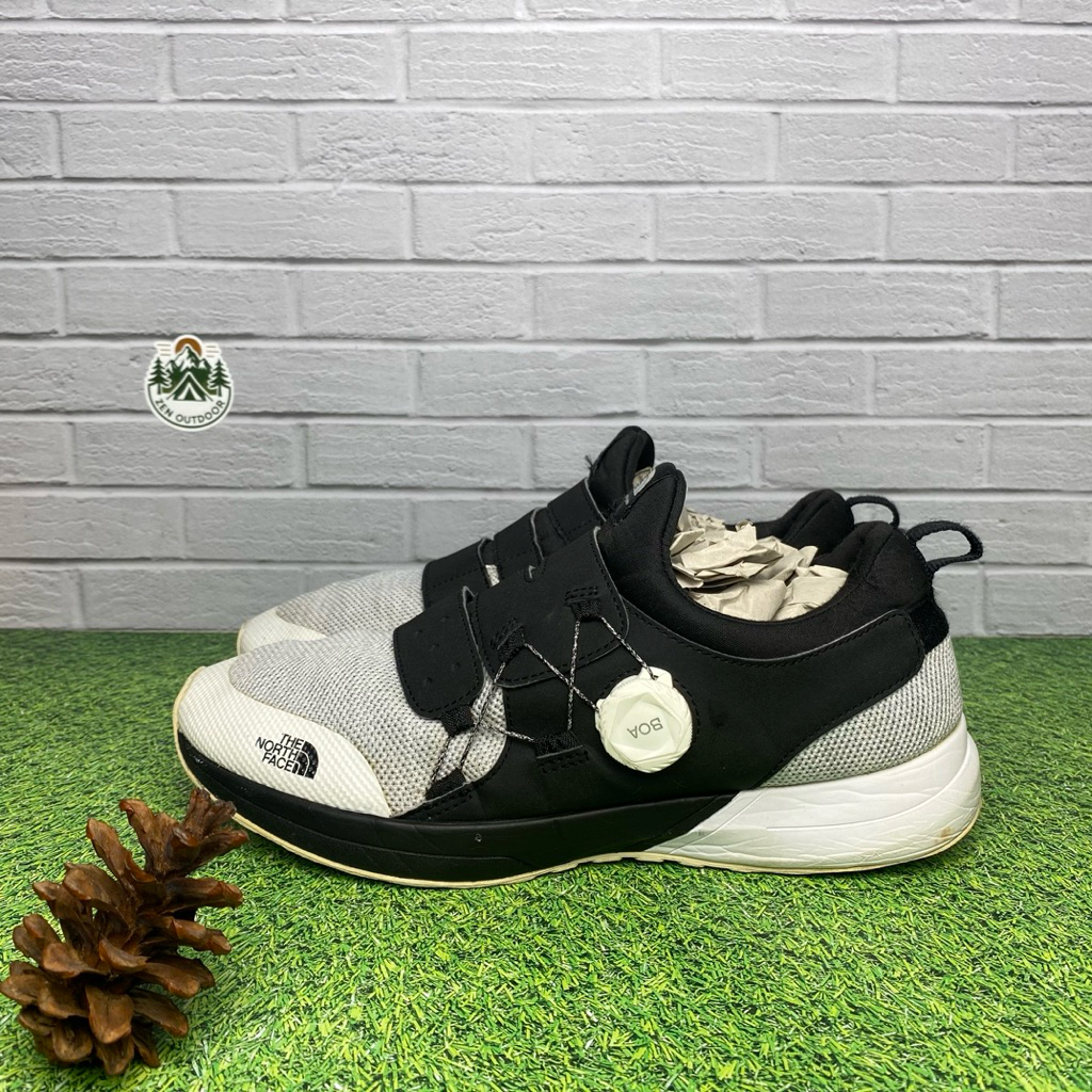 sepatu outdoor hiking gunung trail run TNF Speed BOA System NS97M55C 41