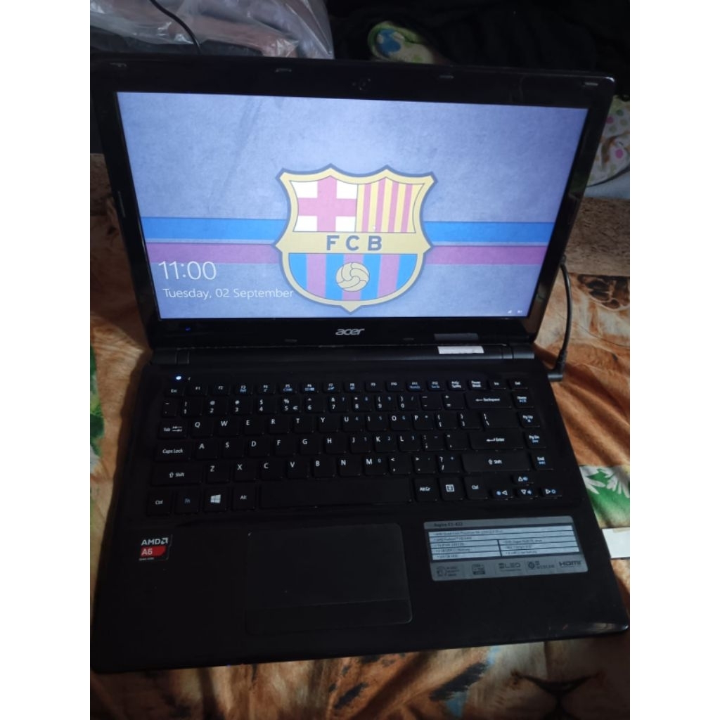 AcerAcer AMD A6 5200RAM 4GB Harddisk 500GBRadeon HDKelengkapan unit + carger