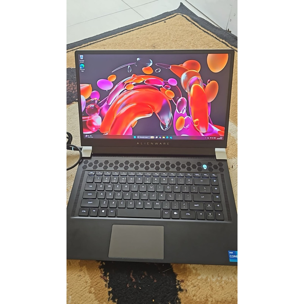 Laptop Gaming Alienware X15 RTX 3070 Layar 240Hz (Rare)