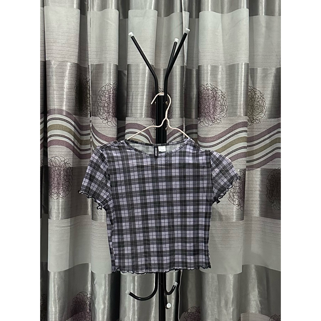 [Preloved] Kaos Knit Croptop Crop Top hnm h&m Lilac Black Kotak Kotak