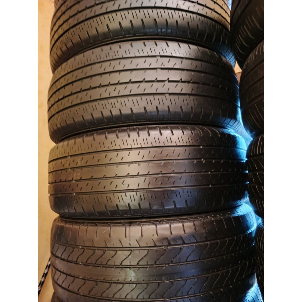 Ban Mobil Bekas R15/195/65