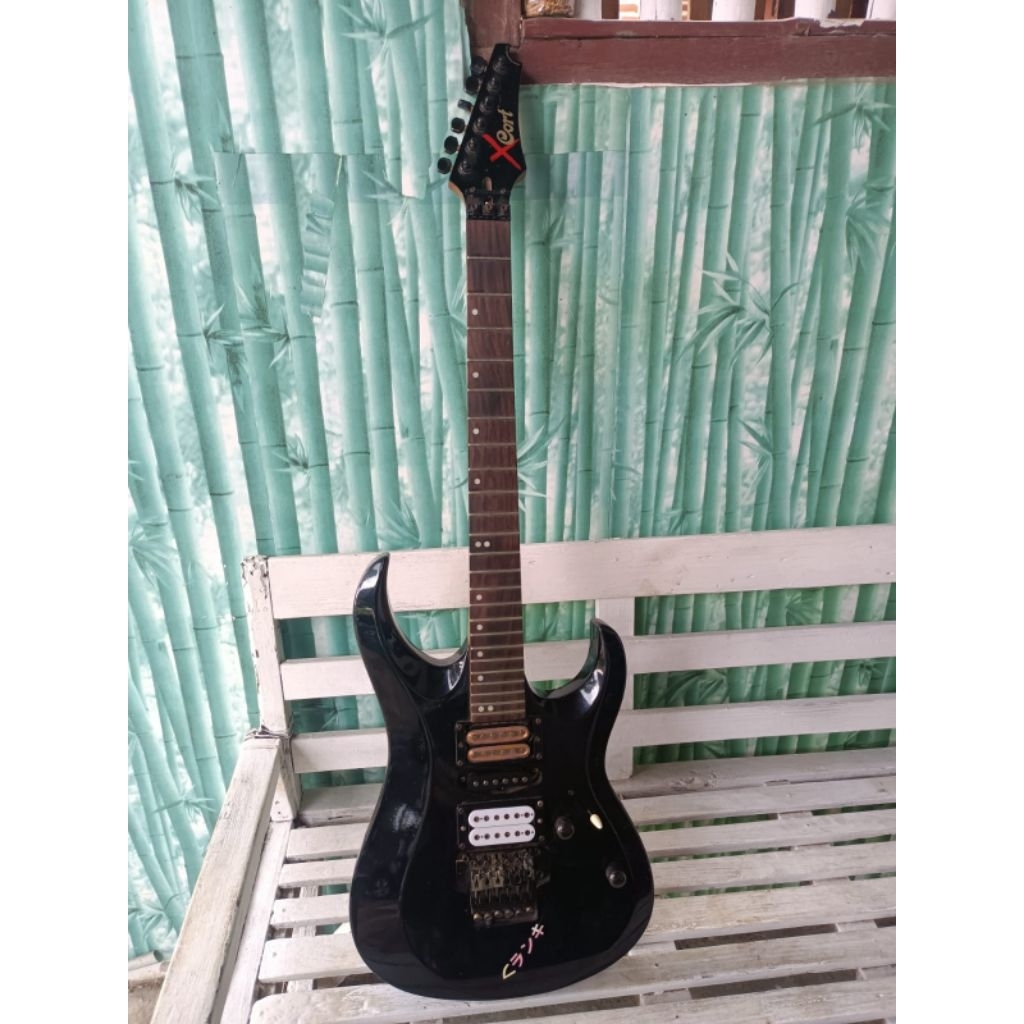 Gitar elektrik  cort x6 siap pakai