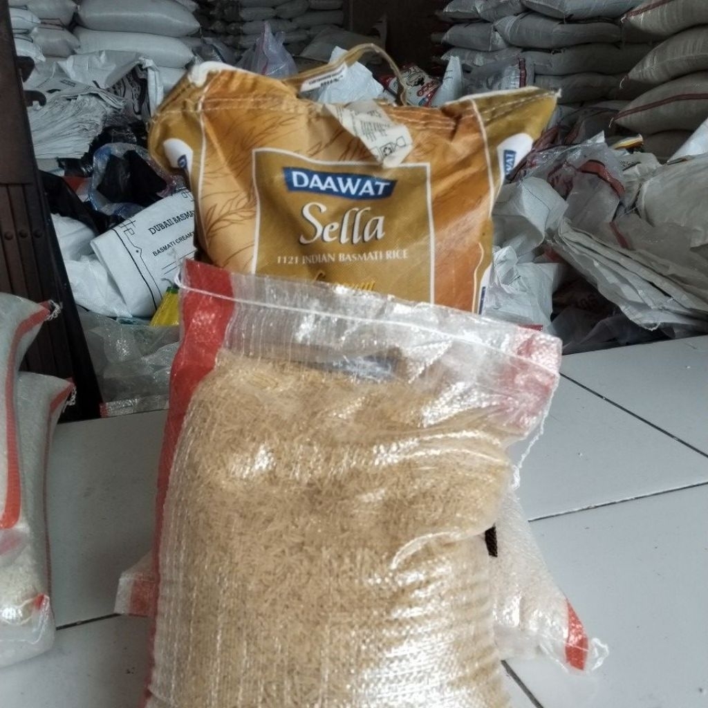

Beras Basmati dawat Golden kemasan eceran 5kg bisa Kargo