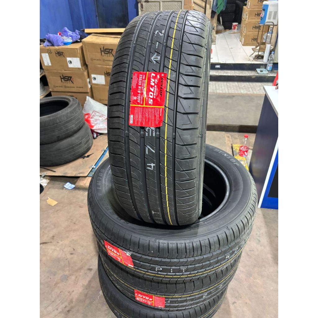 ban mobil 235 55 ring 18 dunlop LM
