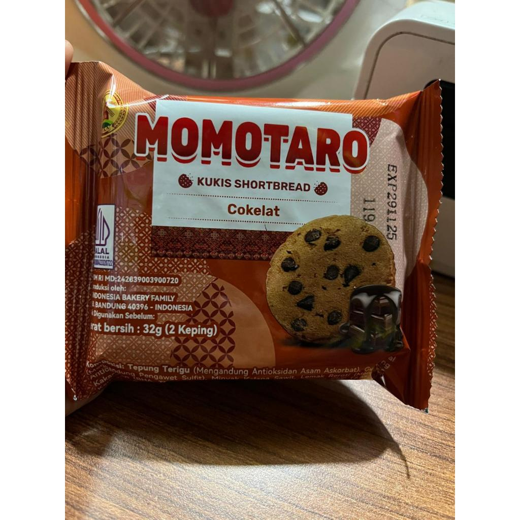 

1 Pcs Momotaro Kukis ShortBread Rasa Coklat 32 Gr ( 2 Keping )