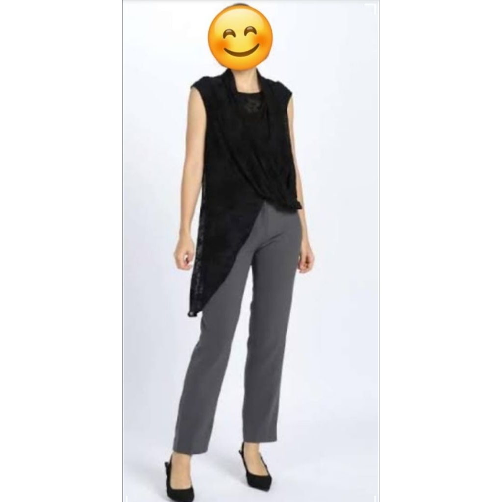 Vesperine Outer Lace Hitam Elegan – Vest Asimetris Tanpa Lengan