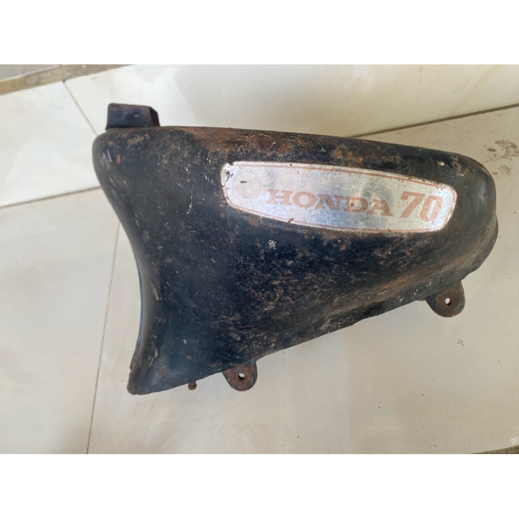 tangki honda pispot c70 ori (bahan)