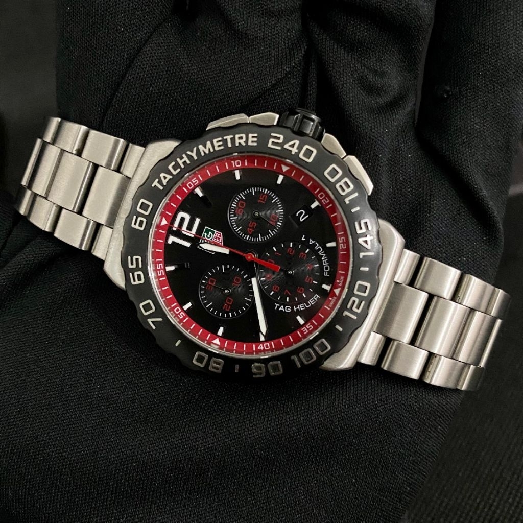 Tag Heuer Formula 1 Quartz Chronograph CAU1116
